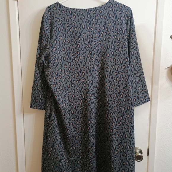 Nicole Miller Gray Black Sheath Dress Scoop Neck - Picture 2 of 5